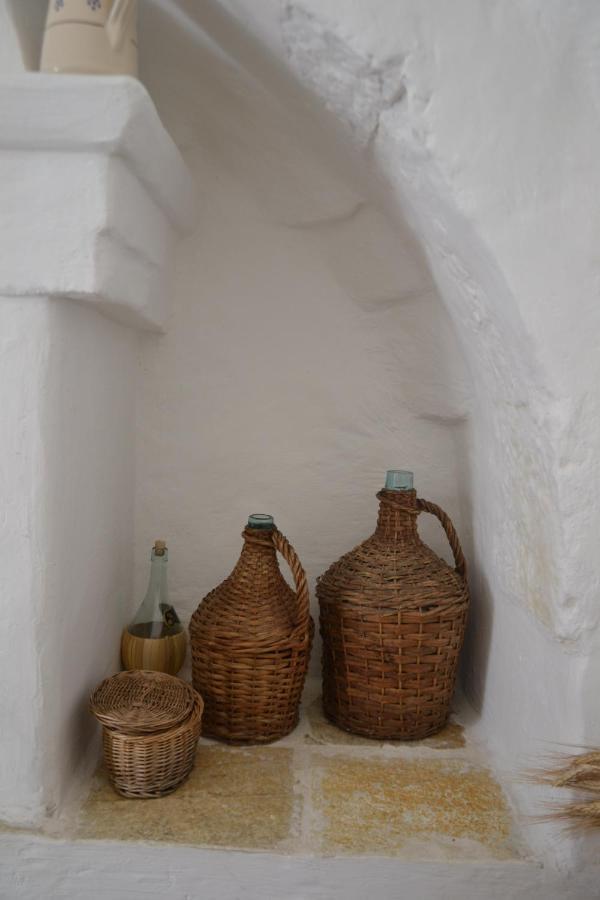 בית הארחה לוקורוטונדו 	Trullo Piccola Contrada מראה חיצוני תמונה
