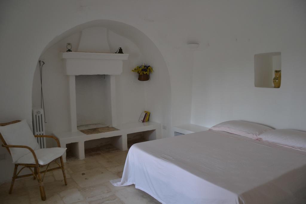 בית הארחה לוקורוטונדו 	Trullo Piccola Contrada מראה חיצוני תמונה